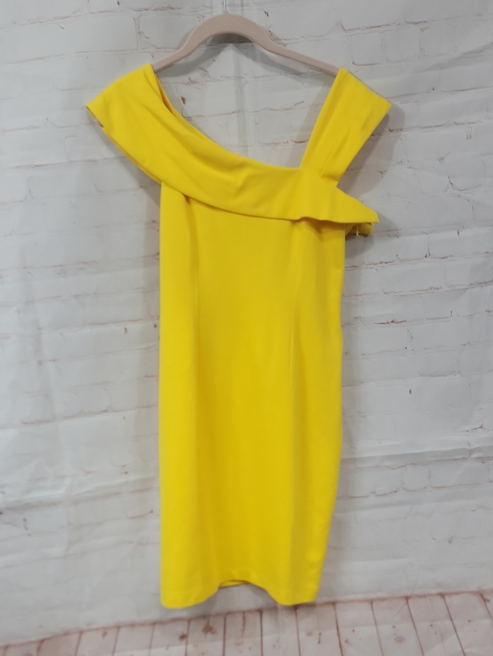 Lark & Ro Canary Yellow One-Shoulder Sheath Dress